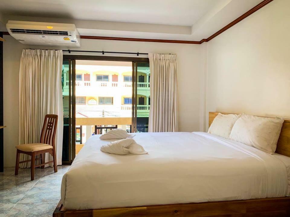 Coconut Grove Hotel Samui Chaweng Beach Buitenkant foto