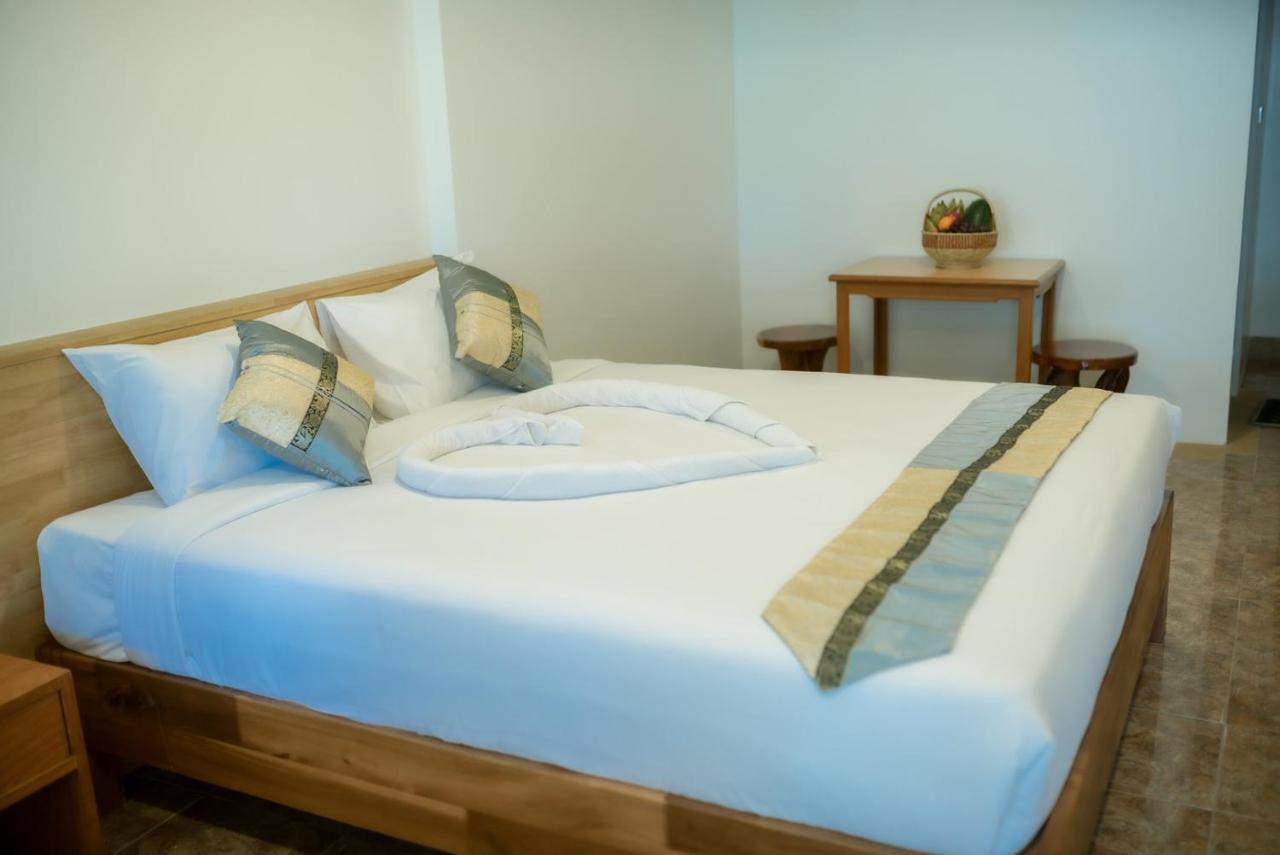 Coconut Grove Hotel Samui Chaweng Beach Buitenkant foto